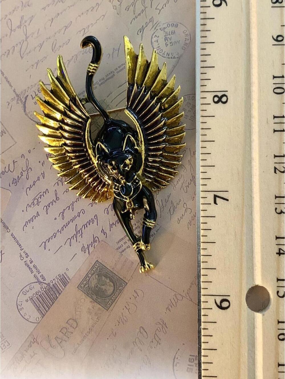 Black Enamel Winged Cat Egyptian Revival Brooch Yellow Metallic - Picture 3 of 4